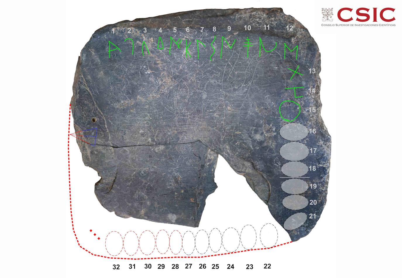 La tablilla de pizarra confirma que en el Turuñuelo se escribía hace 2.500 años