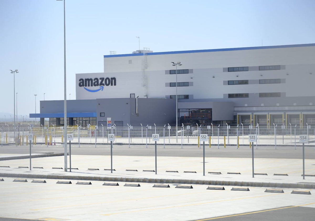 Instalaciones de Amazon, terminadas, en la plataforma logística del Suroeste Europeo.