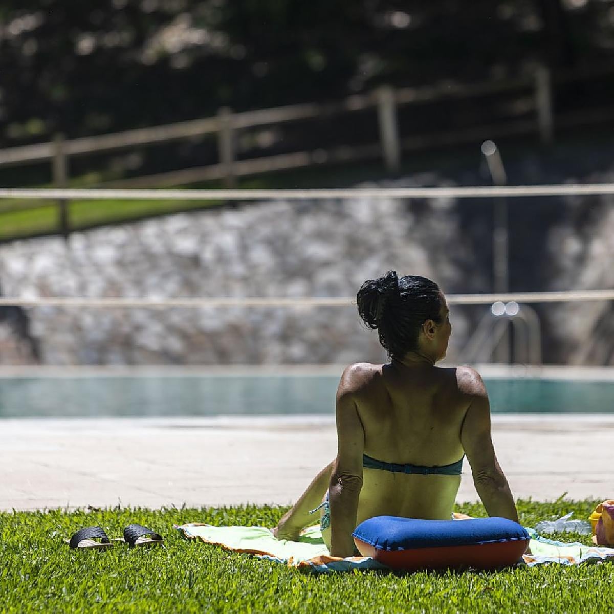 Las piscinas municipales de Cáceres abren con mejoras en las instalaciones