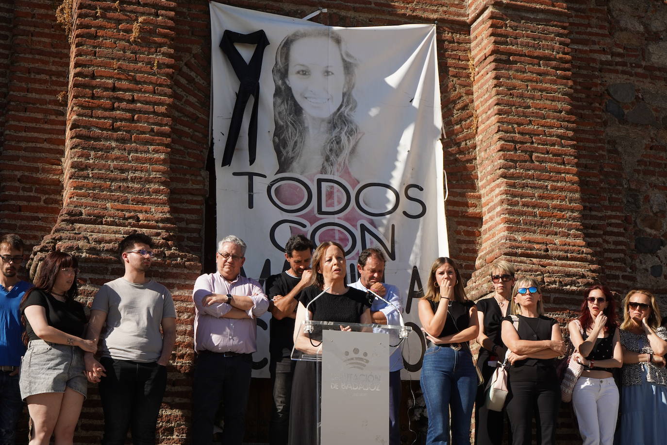 Fotos | Homenaje y funeral de Manuela Chavero en Monesterio