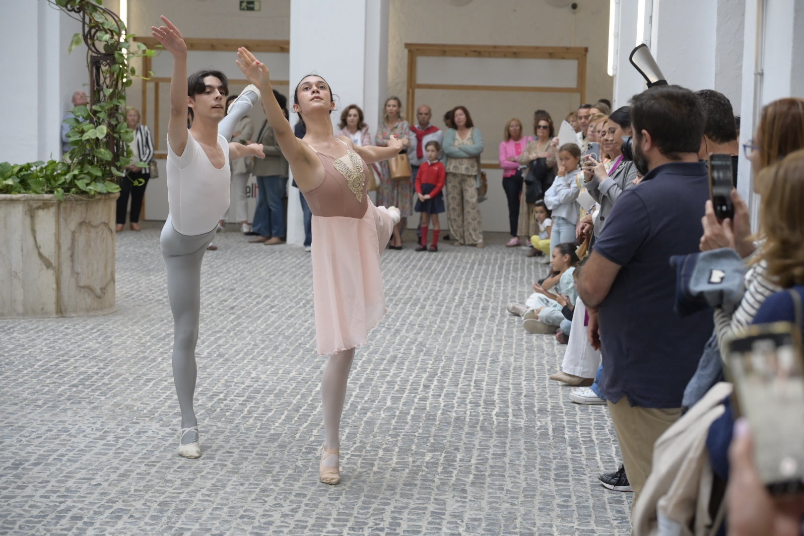 Imagen principal - Empiezan las vacaciones, el verano ya llegó