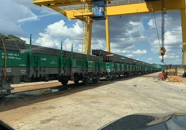 Un transitario: «No existe carga suficiente en Extremadura para llenar cinco trenes a la semana»