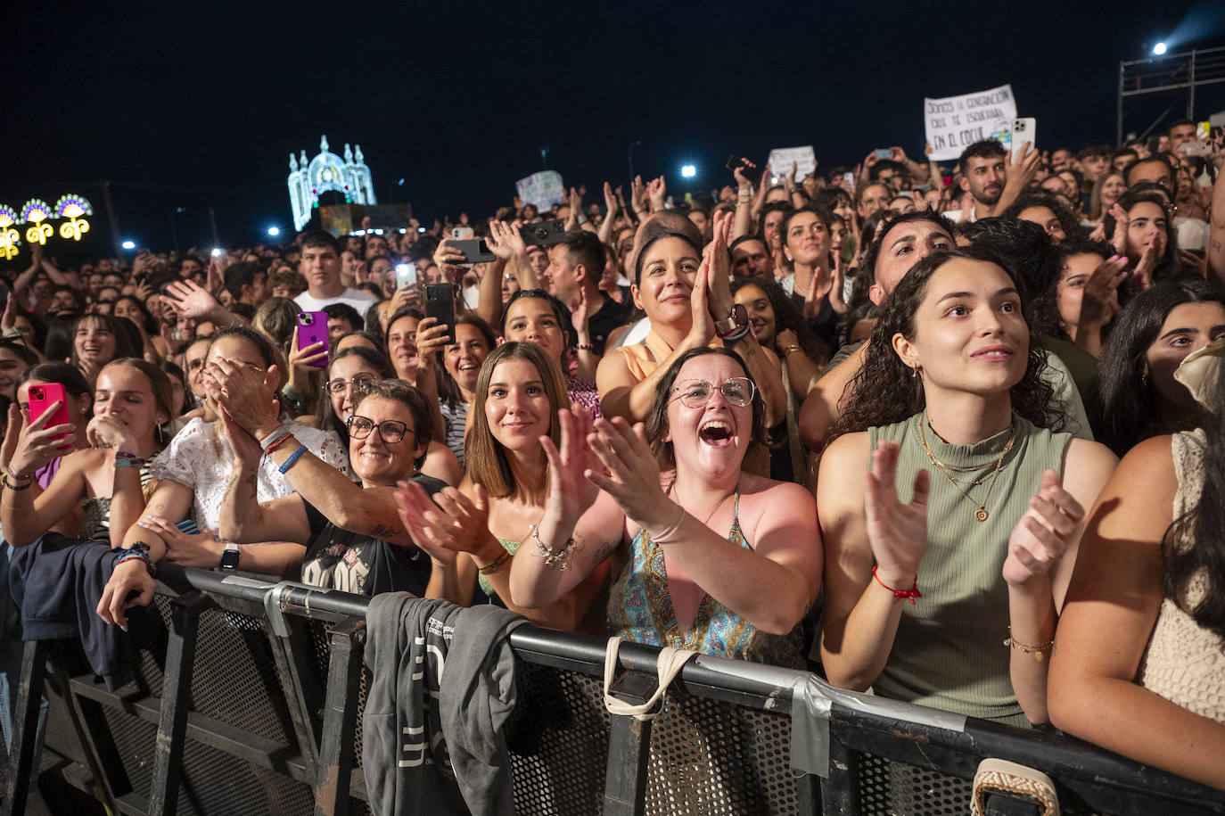 Las mejores fotos del concierto de Melendi en Badajoz