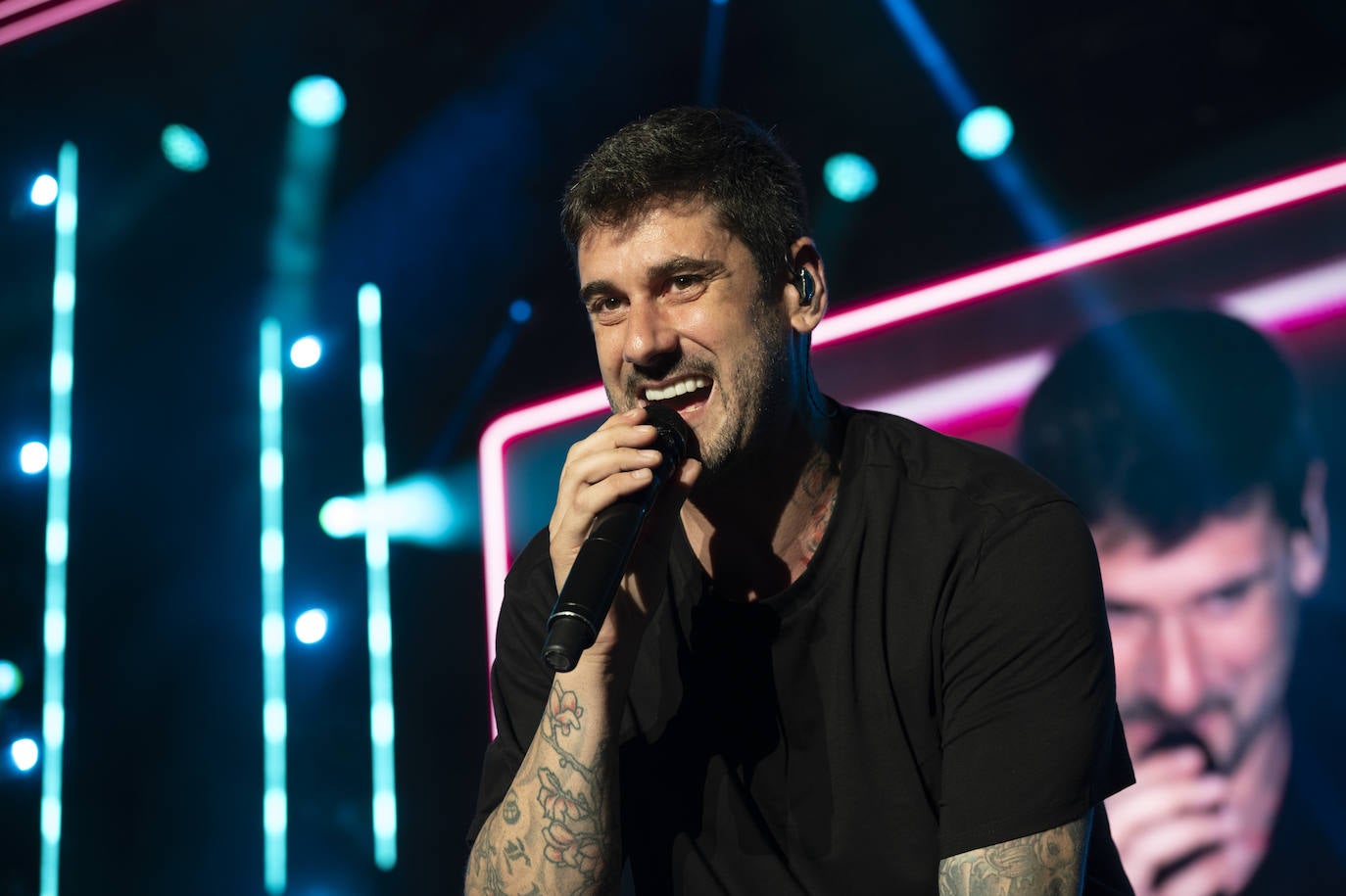 Las mejores fotos del concierto de Melendi en Badajoz