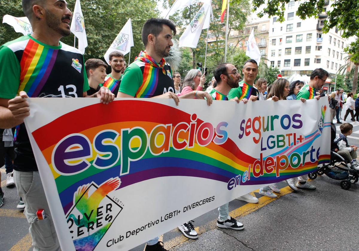 Así ha sido la marcha del Orgullo en Cáceres