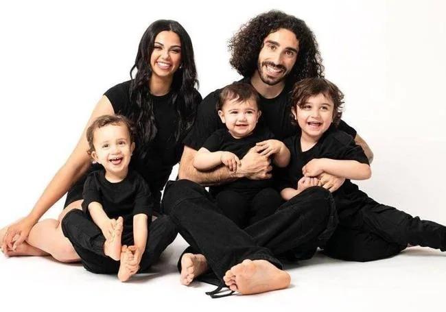 La familia Cucurella-Rodríguez, en una fotografía reciente.