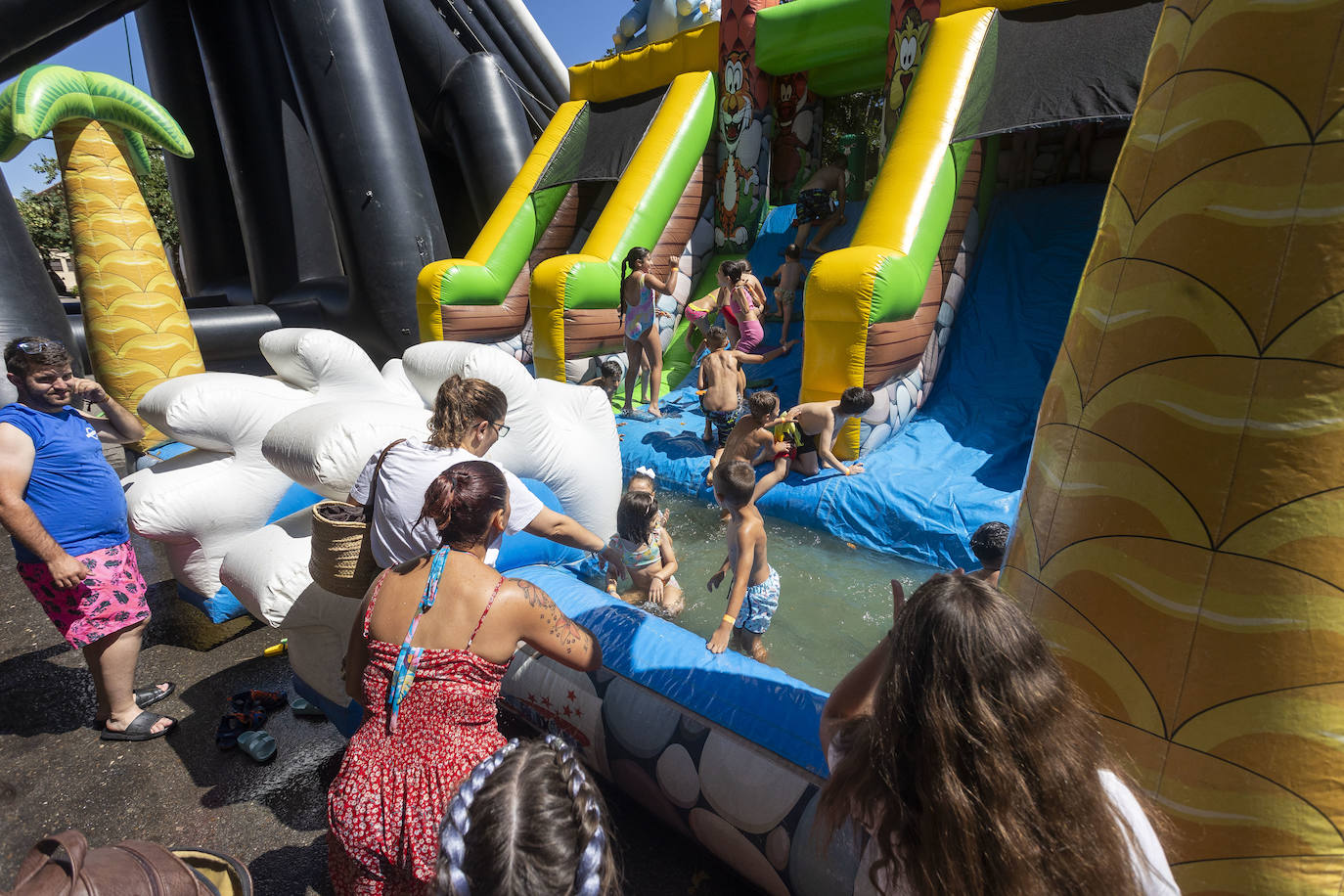 Imágenes de las fiestas del barrio de Santa Lucía, en Cáceres