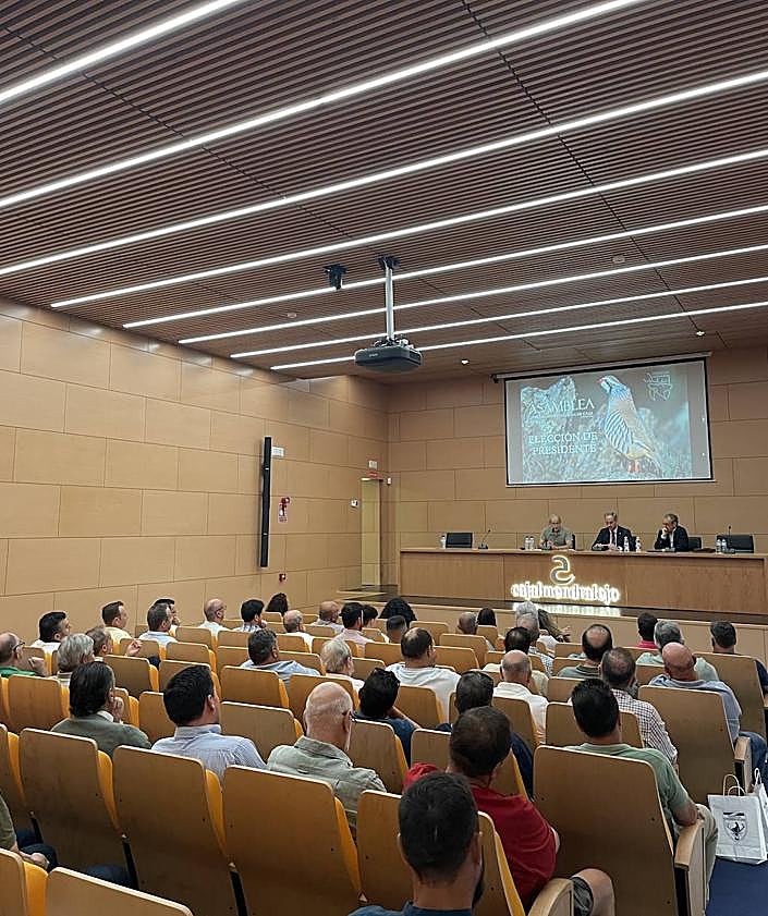 Imagen secundaria 2 - Fedexcaza anuncia nuevos desafíos bajo la renovada presidencia de José María Gallardo