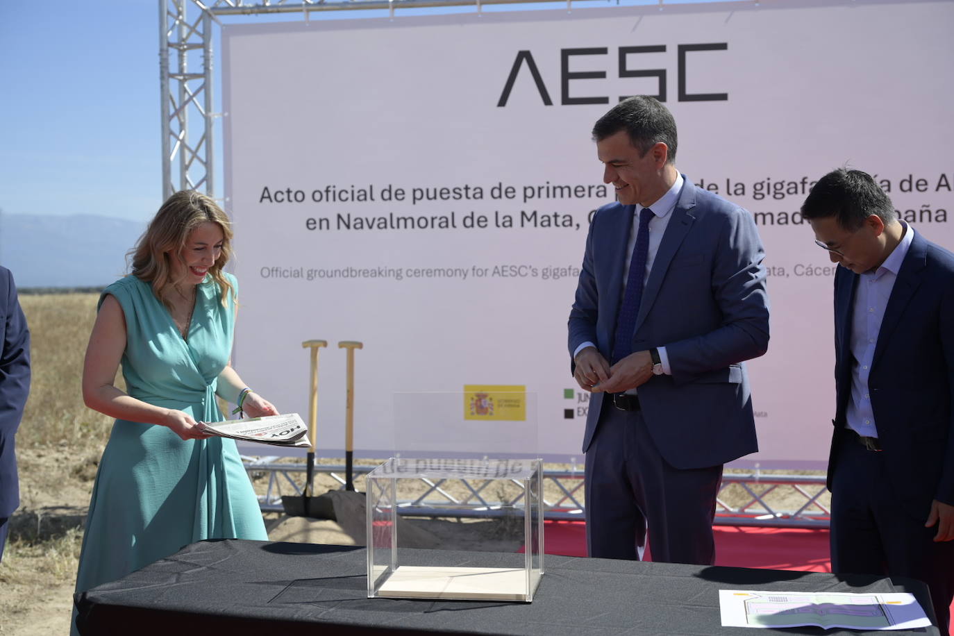 Así ha sido la primera piedra de la gigafactoría de Navalmoral (2)