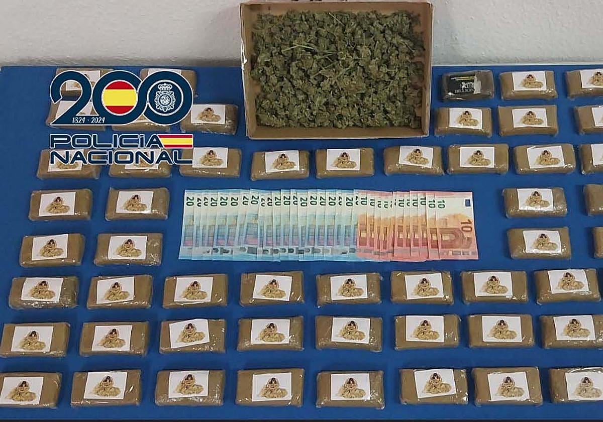 Droga y dinero intervenidos.