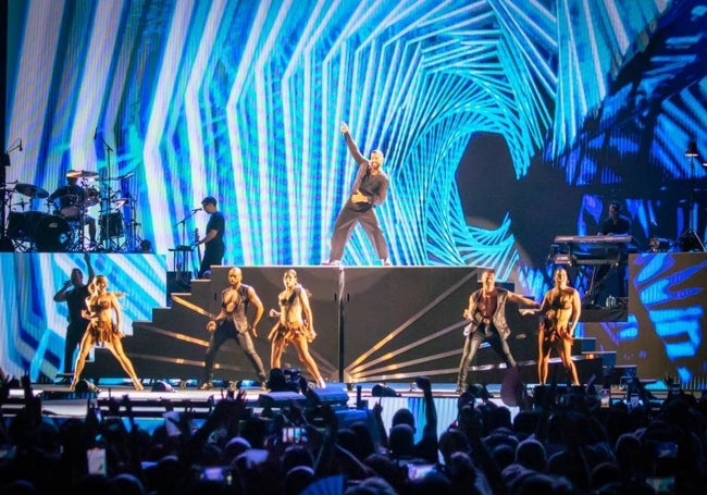 Ricky Martin, en su concierto de anoche en Granada.