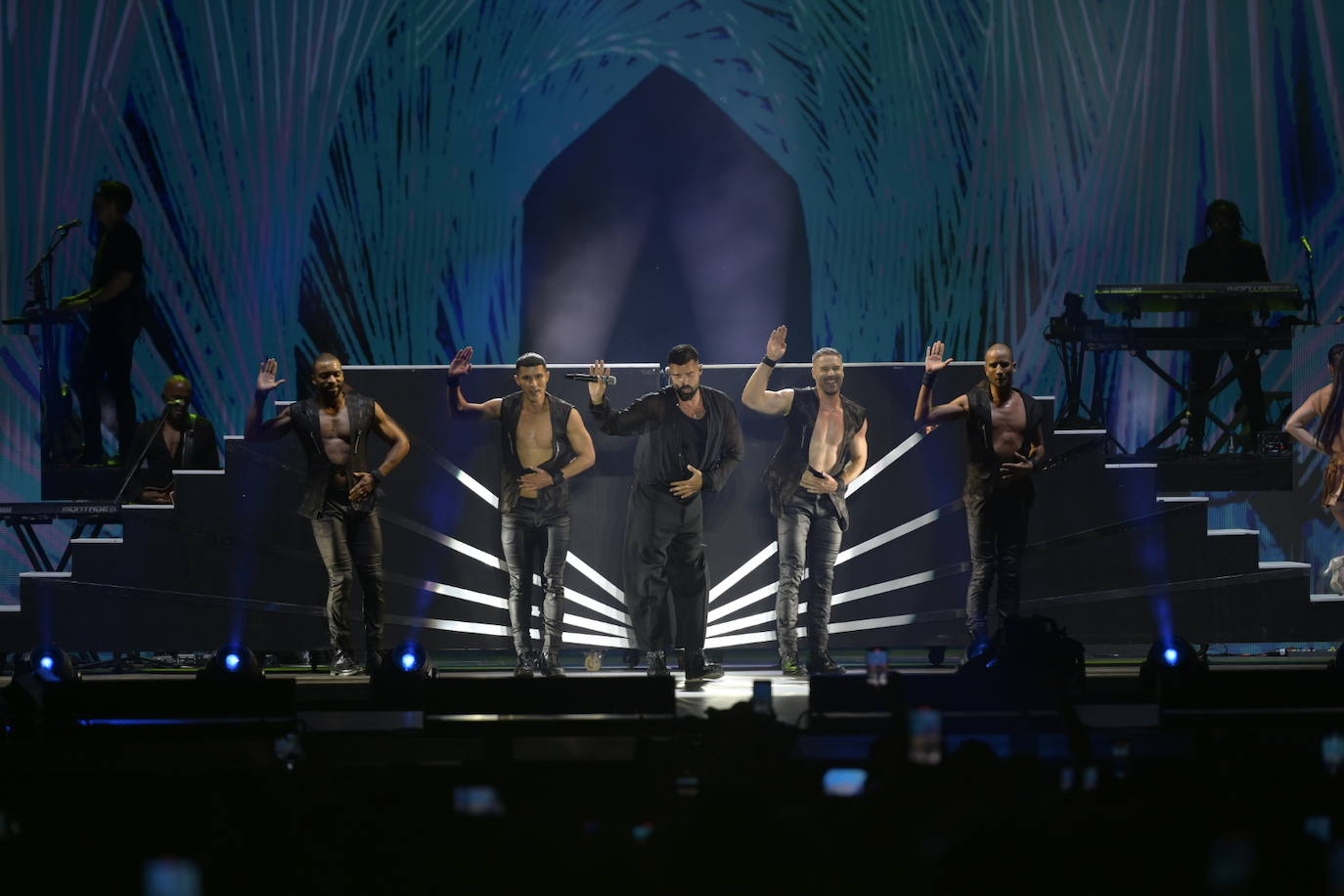 Las mejores imágenes del concierto de Ricky Martin en Badajoz (I)