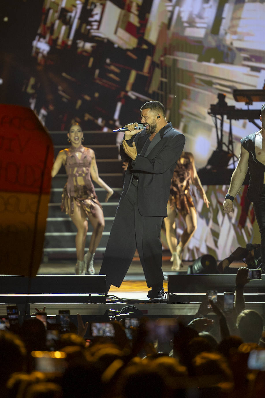 Las mejores imágenes del concierto de Ricky Martin en Badajoz (I)