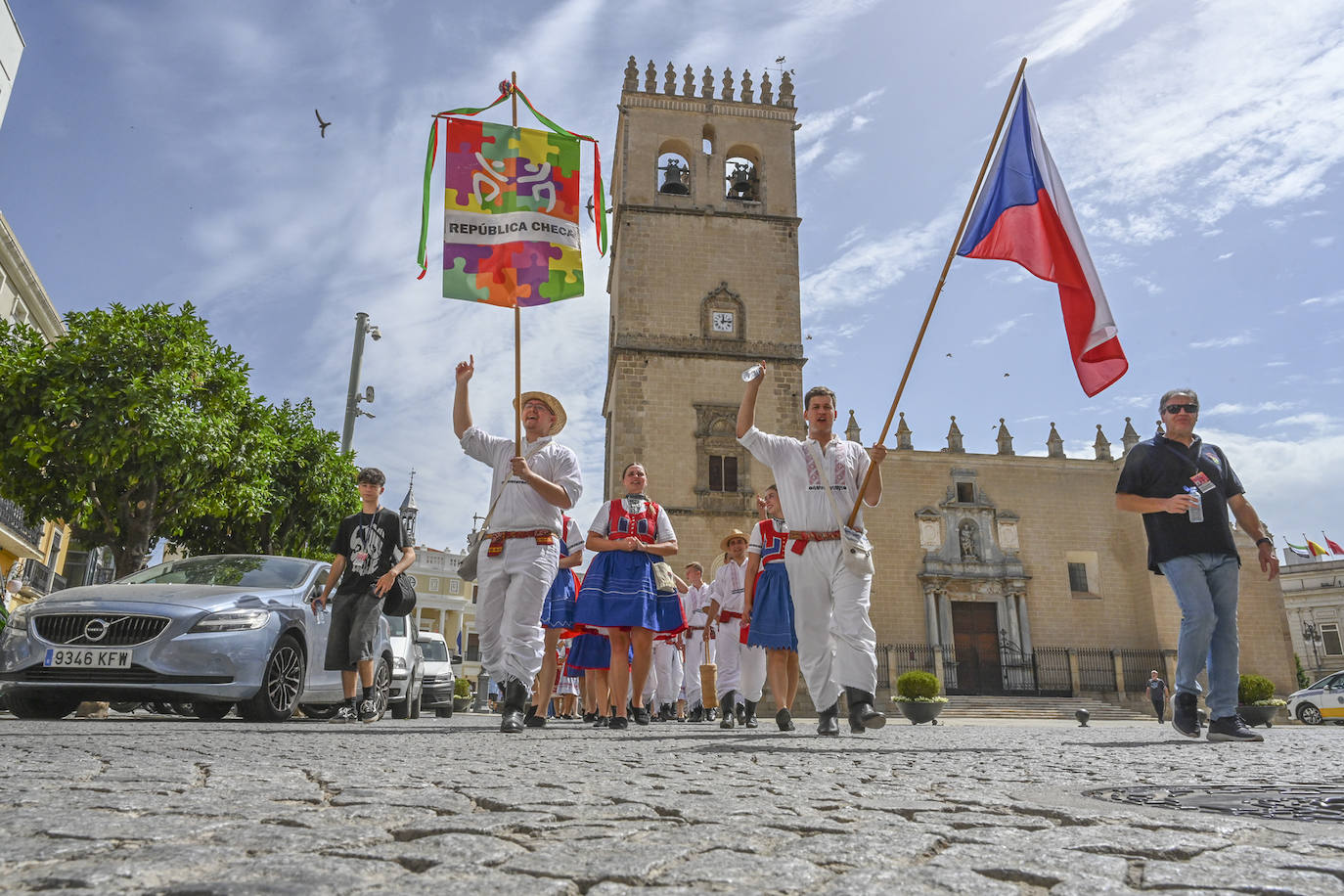 El Festival Folclórico Internacional en imágenes