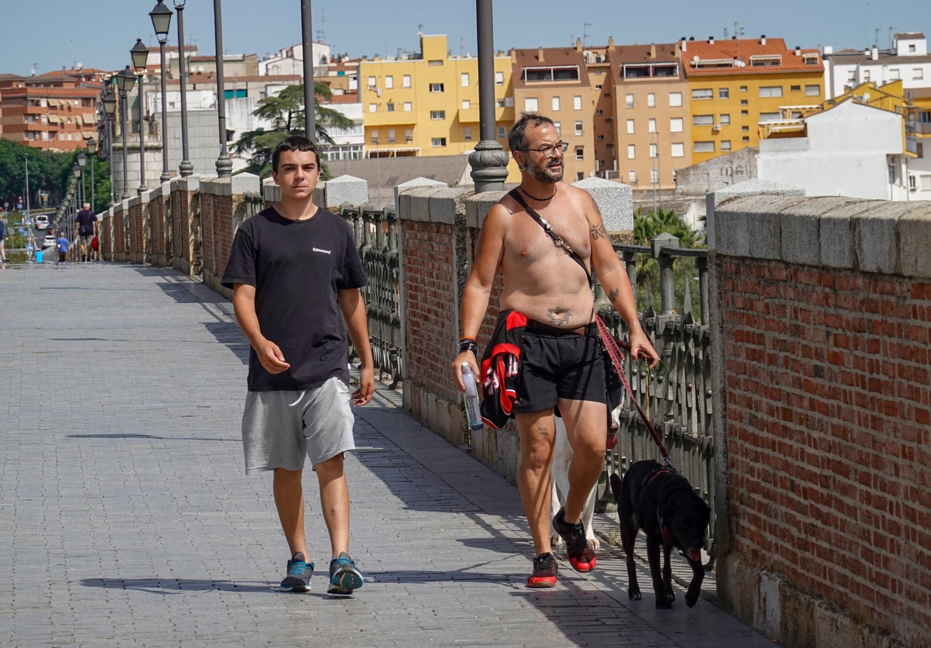 El termómetro del aeropuerto de Badajoz alcanzó los 39 grados.