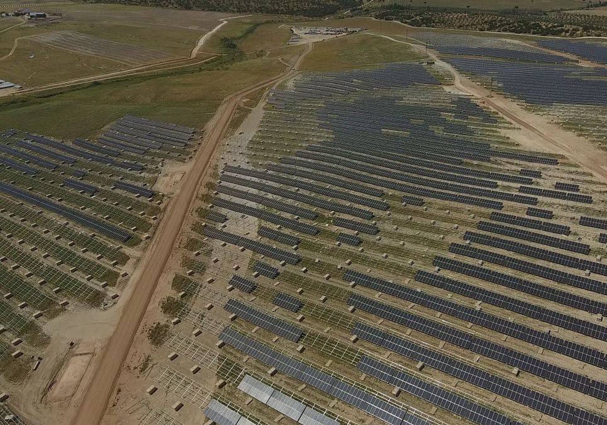 Planta fotovoltaica Núñez de Balboa en Usagre e Hinojosa del Valle.