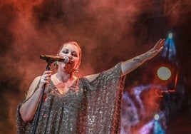 Niña Pastori durante el concierto en la Alcazaba de Badajoz.