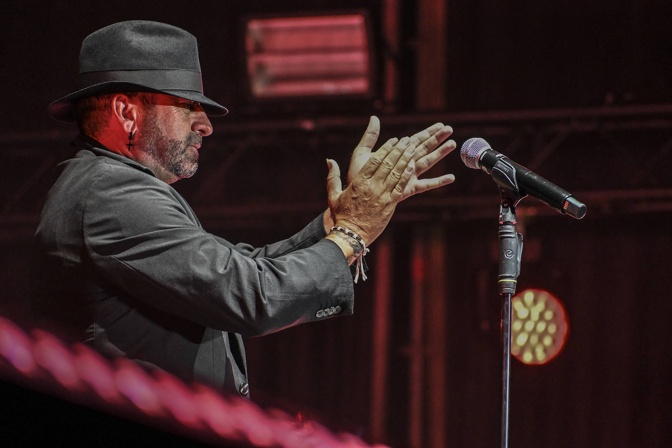 Las fotos del concierto de &#039;El Barrio&#039; en la Alcazaba de Badajoz