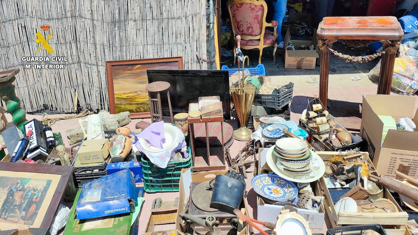 Estos son algunos de los objetos robados en viviendas de Madroñera y alrededores