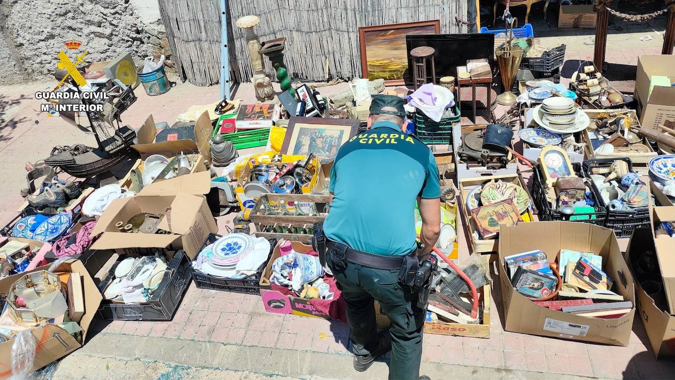 Estos son algunos de los objetos robados en viviendas de Madroñera y alrededores