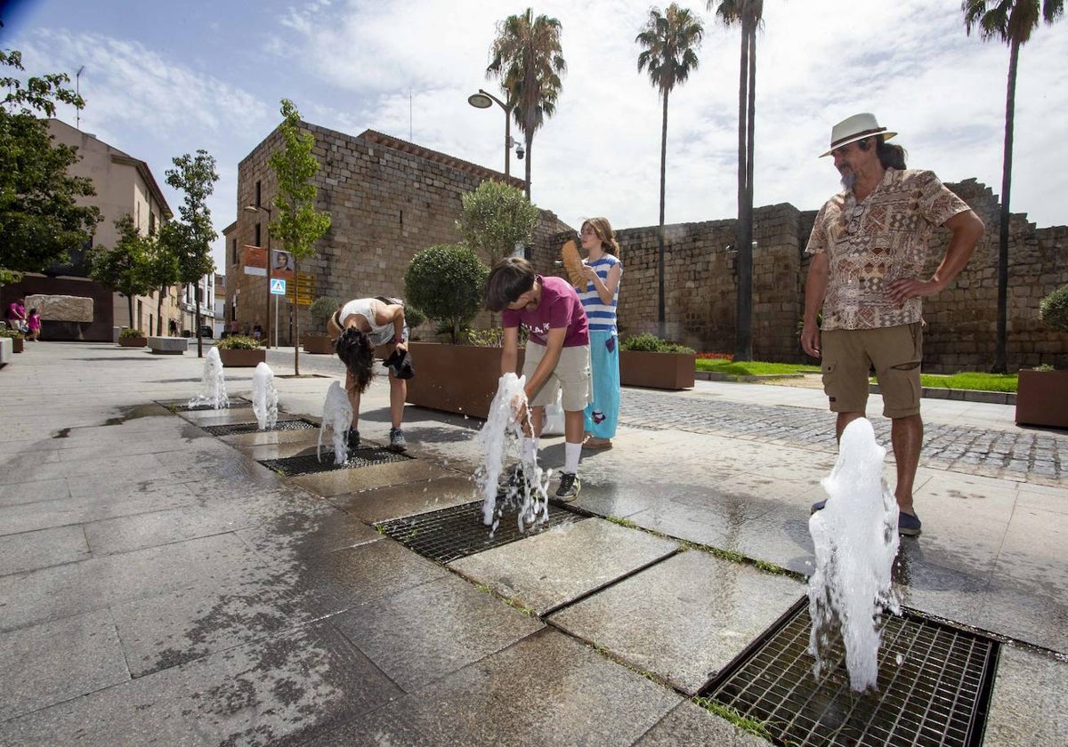 La región está en alerta naranja con temperaturas que alcanzan los 40 grados.