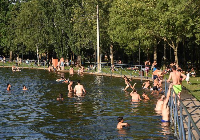 Canal de baño de la Isla, a cinco minutos de la Plaza Mayor de Plasencia.
