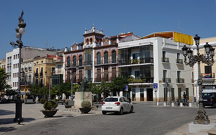 Los vehículos cero emisiones serán los únicos que podrán circular por el Casco Antiguo con la norma de bajas emisiones.