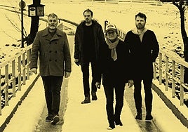 Integrantes del grupo La Habitación Roja.