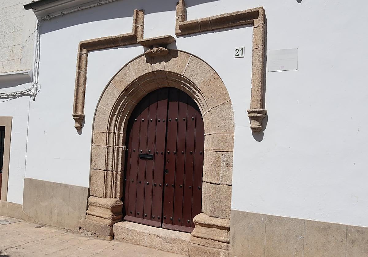 PuertasPor cada calle se ven decenas de puertas con esta tipología.