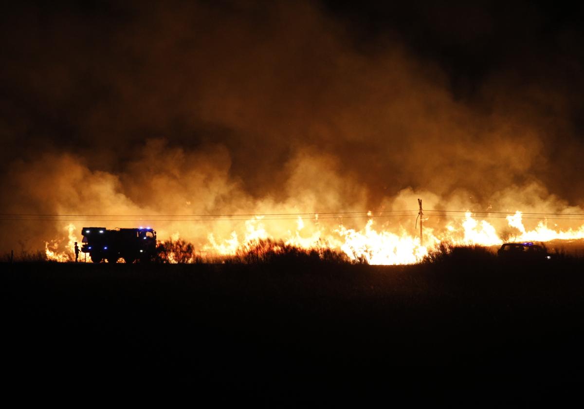 Así ha sido el incendio próximo a la Cañada y el Ceres Golf