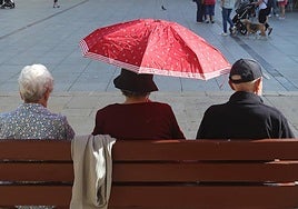 Ingresada en la UCI del hospital de Plasencia una mujer de 50 años por las altas temperaturas