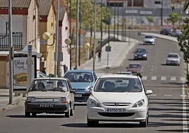 La avenida Luis de Góngora del Cerro de Reyes.