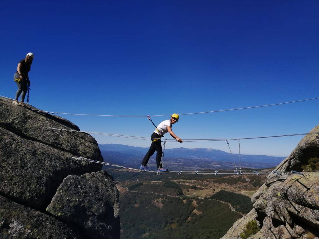 Actividades deportivas en el Canchal de la Muela. HOY.