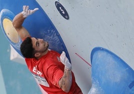 Alberto Ginés, en la final de bloque en París.