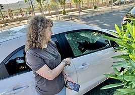 Vuelven a aparecer coches con los cristales rotos en la avenida de Cervantes de Cáceres