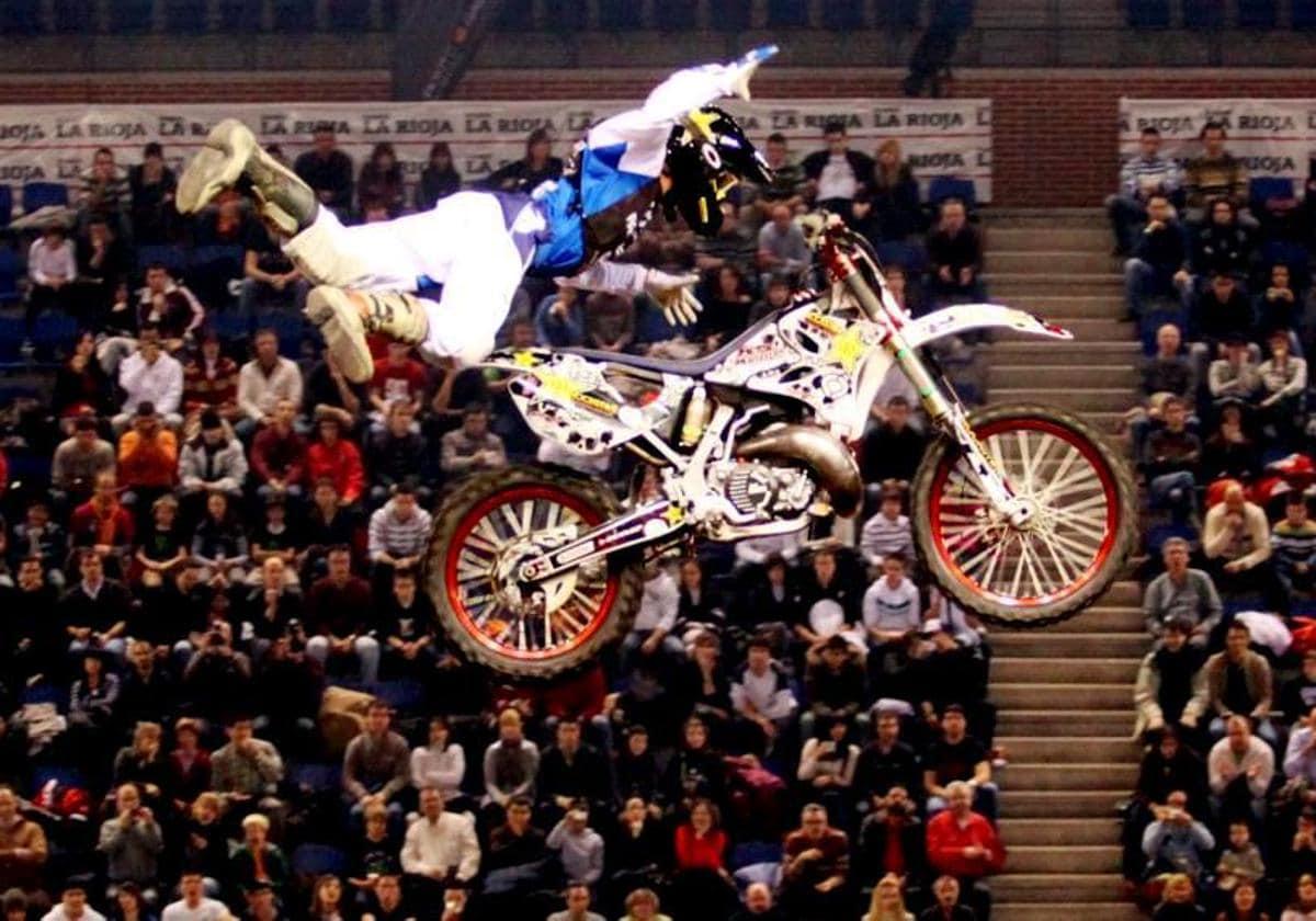 Las motos voladoras del 'freestyle' y Horteralia sí fueron autorizados en la plaza de toros de Cáceres