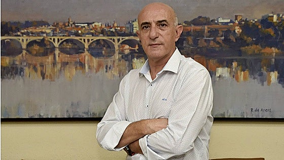 El camalote, bajo control; el nenúfar, empiezan los trabajos
