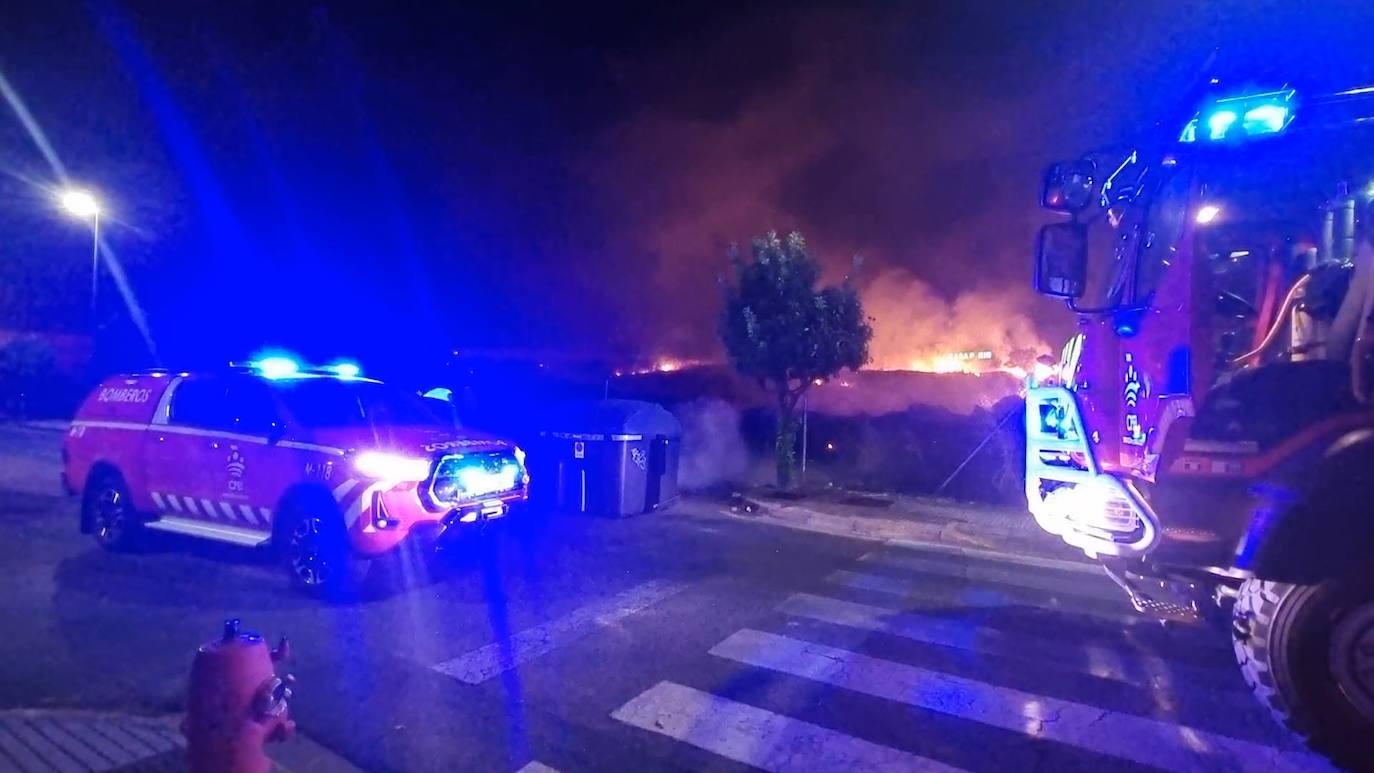 Así ha sido el incendio en el barrio La Corchera