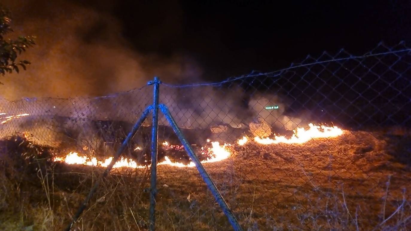 Así ha sido el incendio en el barrio La Corchera