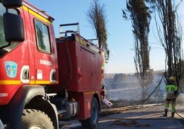 Sigue en la UCI el vecino de Alía herido por la descarga de un helicóptero durante un incendio