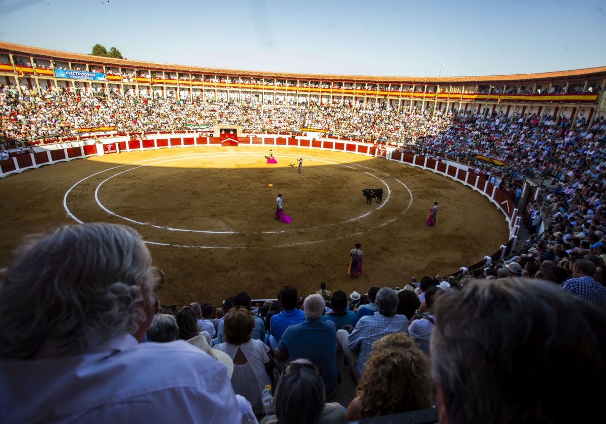 Vista general de la Era de los Mártires en uno de los festejos taurinos que se volvieron a celebrar en las ferias de San Fernando.