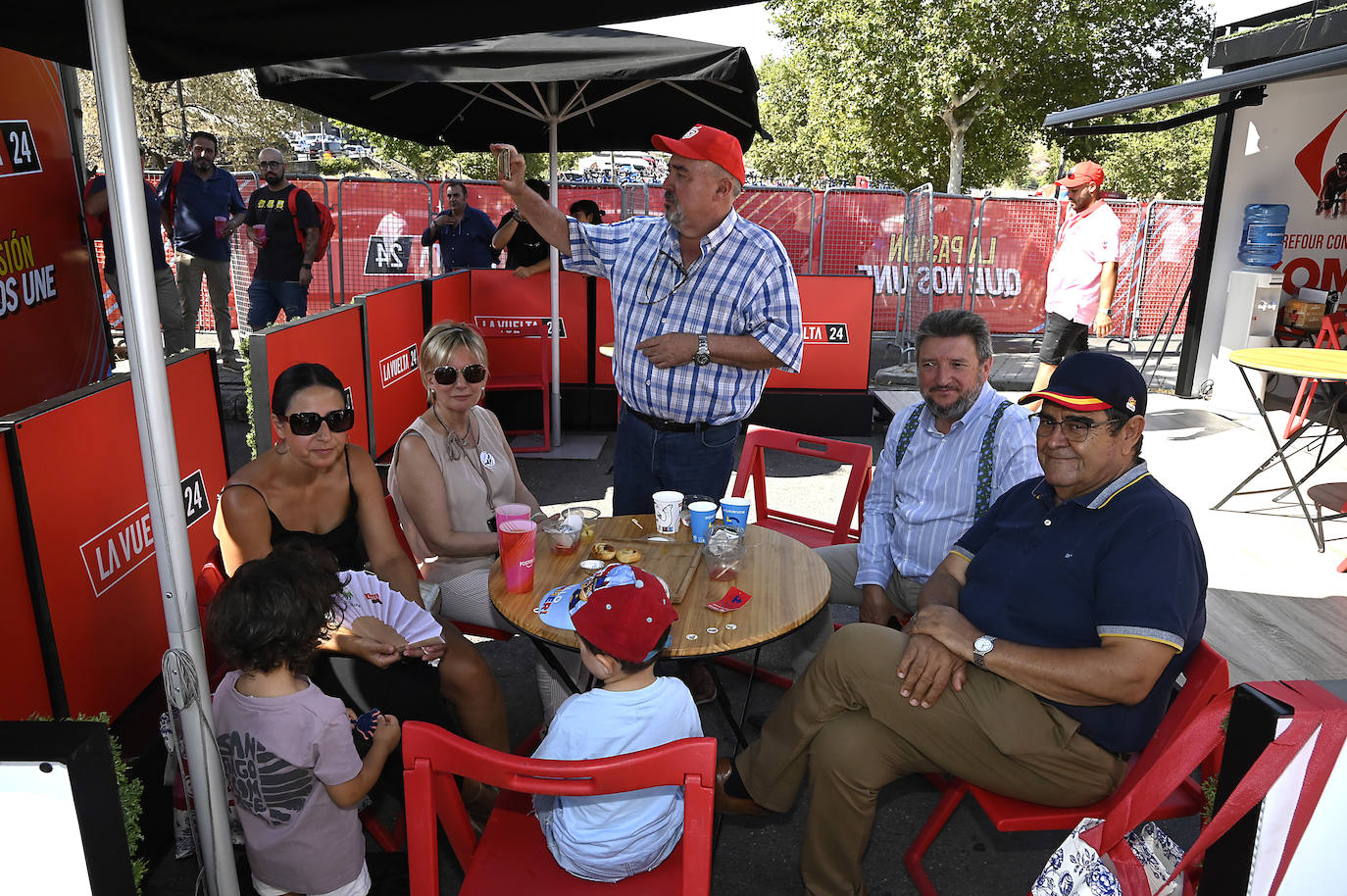 Así ha vivido Plasencia la salida de la 4ª etapa de la Vuelta Ciclista a España