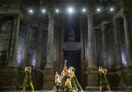 Representación de 'Dido y Eneas', espectáculo de danza, el pasado día 8 en el Teatro Romano.