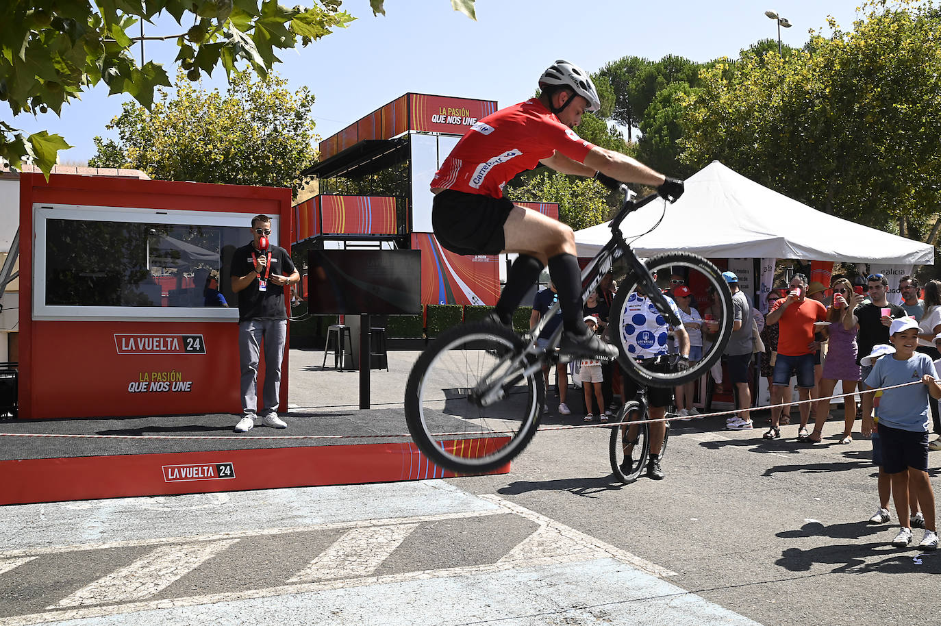 Así ha vivido Plasencia la salida de la 4ª etapa de la Vuelta Ciclista a España