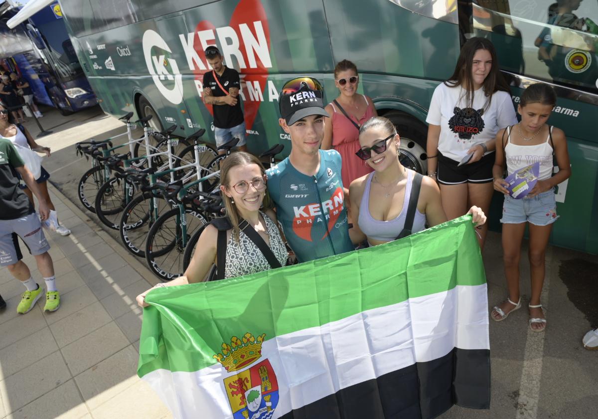 La Vuelta se despide de Extremadura, en imágenes