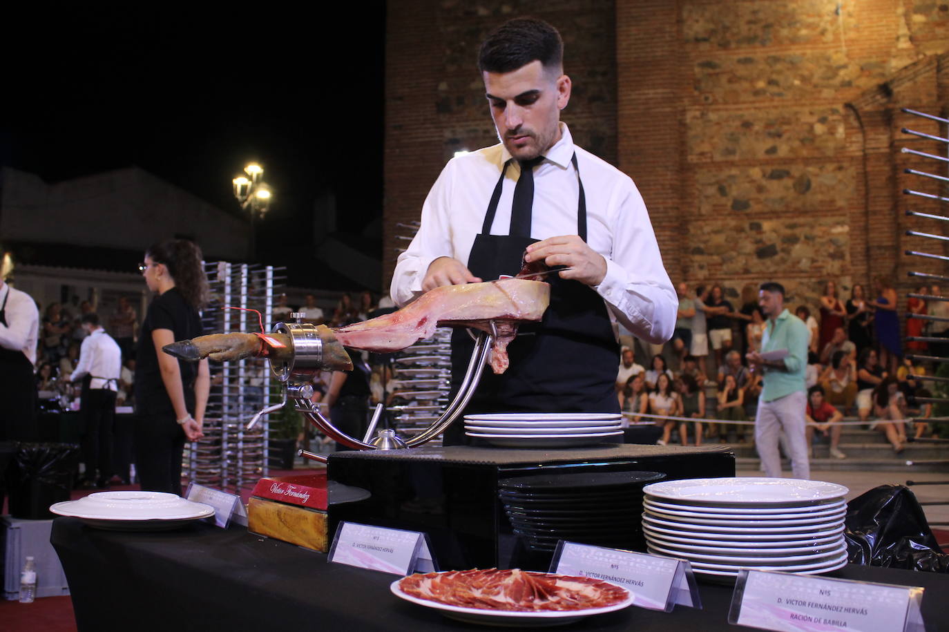 Fotos| XXIV edición del Concurso de Cortadores de Jamón de Monesterio