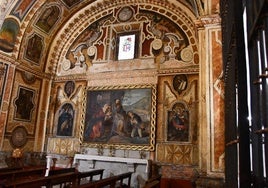 Estilo barrocoInterior de la iglesia, profusamente decorada.