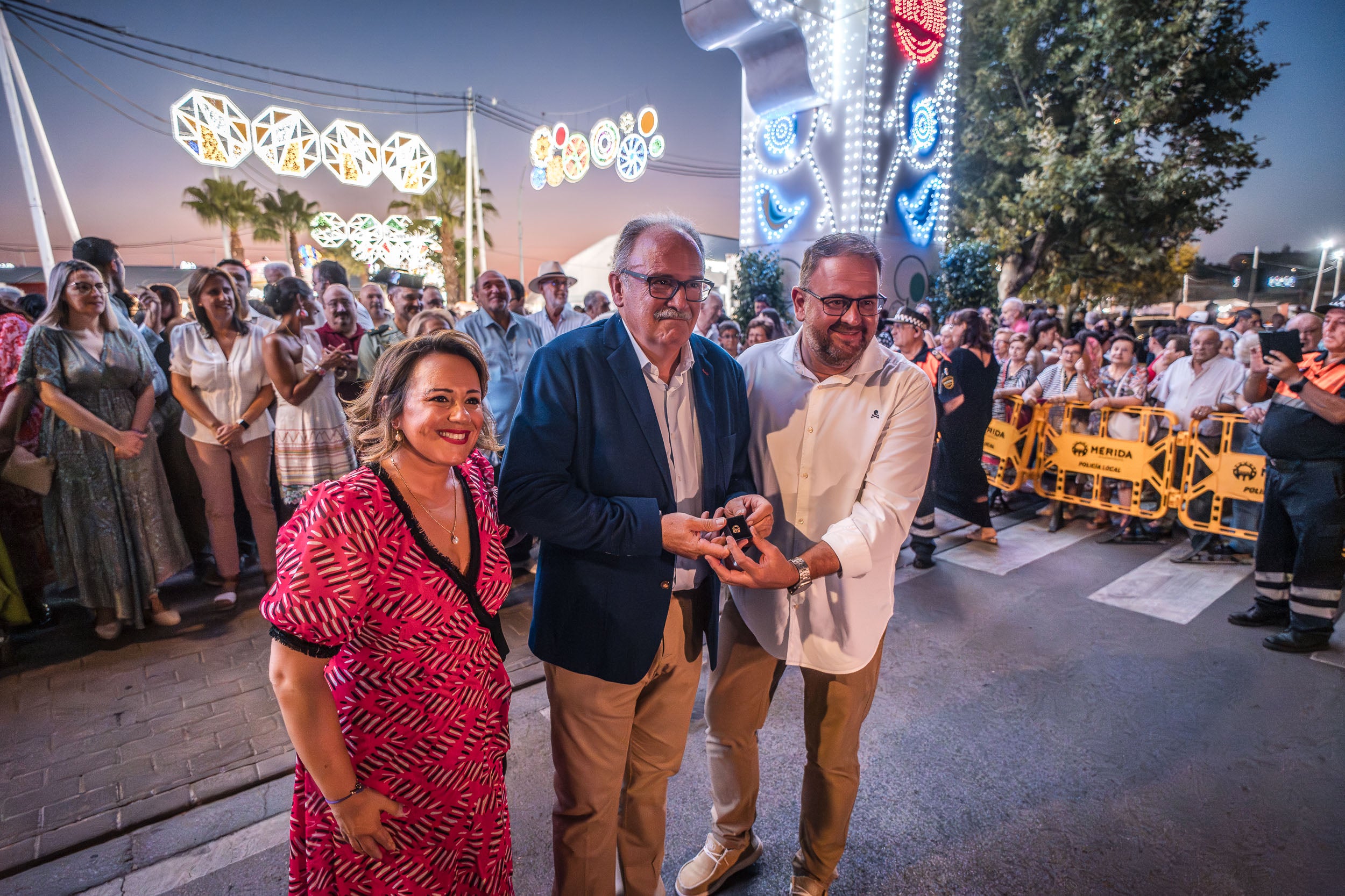 FOTOS | El alumbrado ilumina la Feria de Mérida