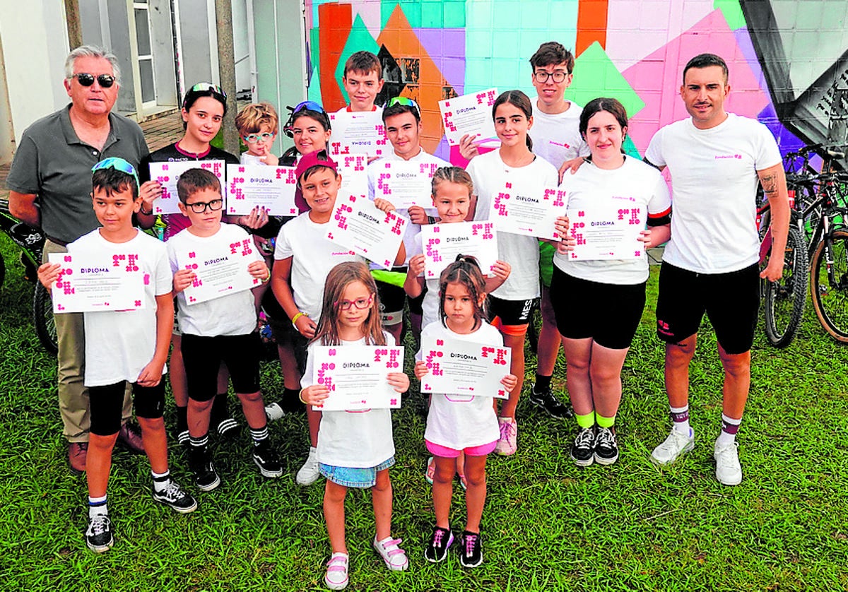 Clausura de la escuela de ciclismo de la Fundación CB.