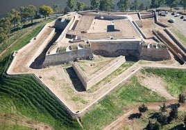 Una fortaleza recuperada sobre el Guadiana